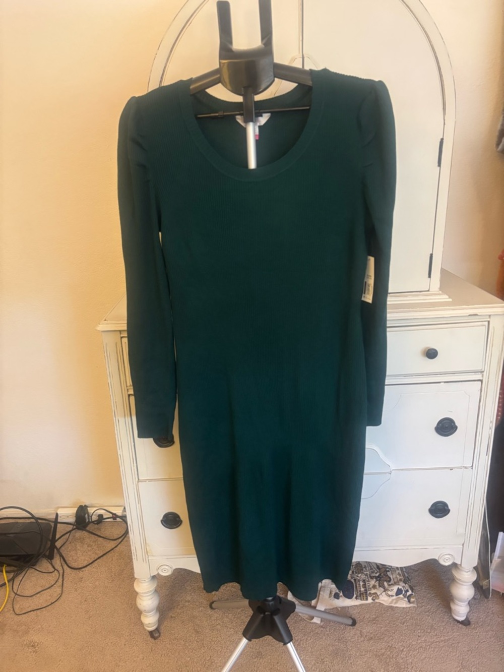 NWT No Boundaries Forest Green Ribbed Long Sleeve Midi Dress